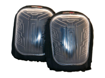 Kneepads with hull